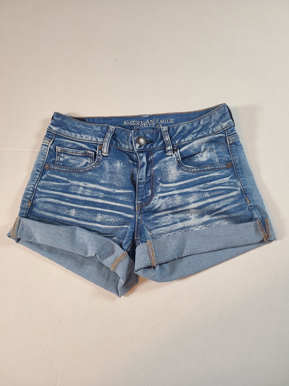 American Eagle Outfitters Womens Denim Jean Shorts Super Stretch Waistband Sz 8 - Picture 2 of 9